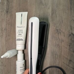 L'Oreal SteamPod White and Black Styling Set